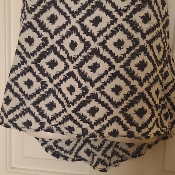 Papermoom Navy and White Strappy Tank - Picture 3 of 5